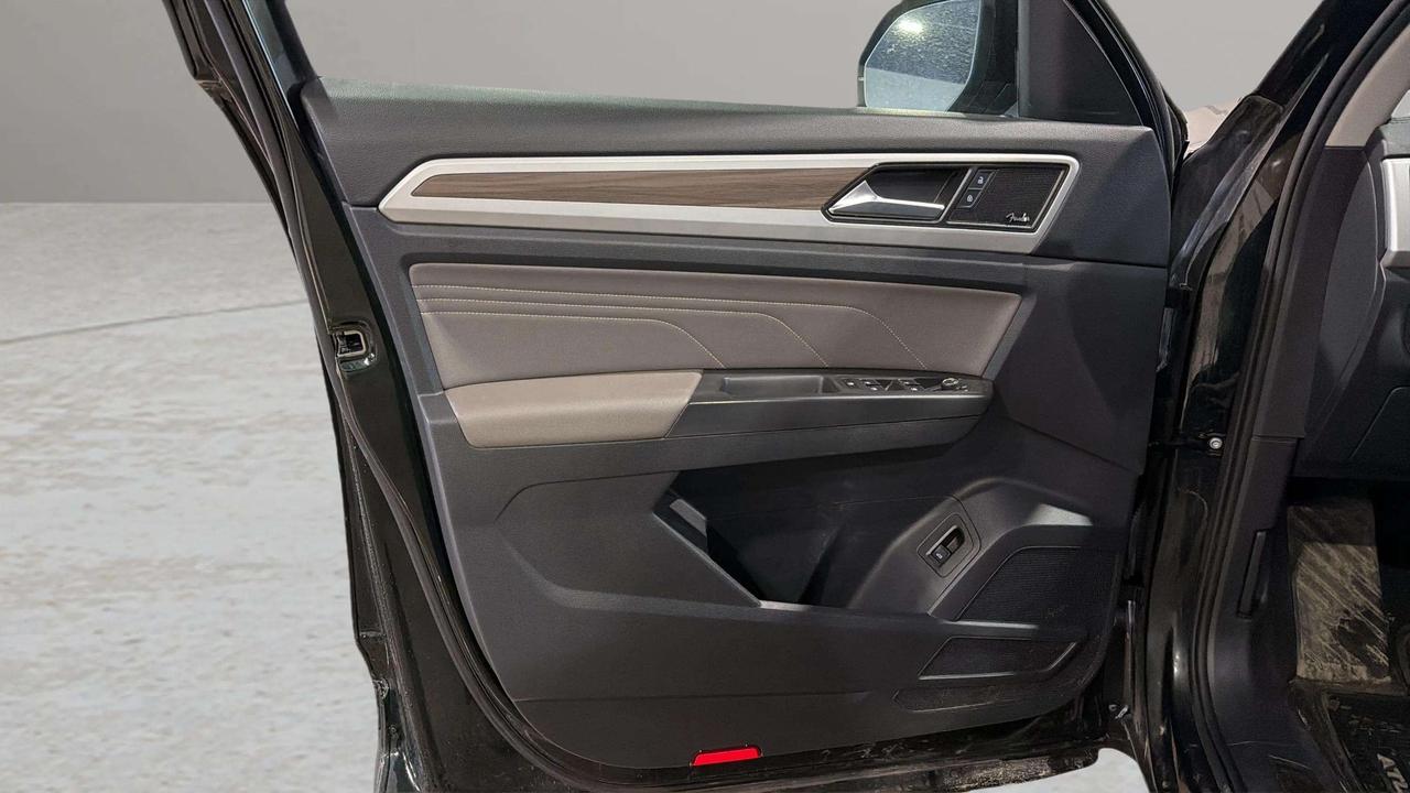 2022 Volkswagen Atlas HIGHLINE | CLEAN CARFAX | STARTER | CARPLAY Photo
