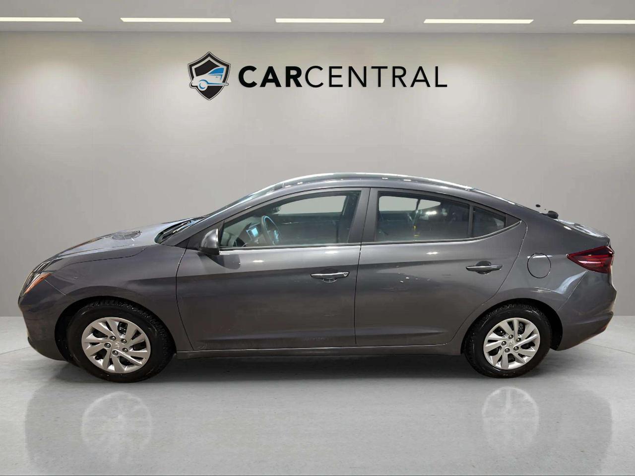 2020 Hyundai Elantra ESSENTIAL | HEATED SEATS | CARPLAY | CLEAN CARFAX Photo