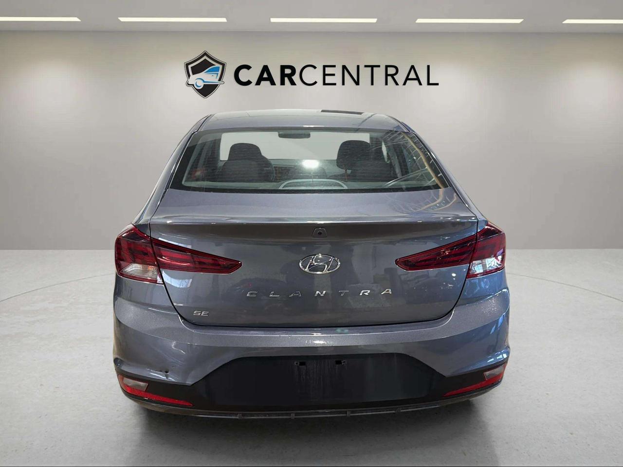 2020 Hyundai Elantra ESSENTIAL | HEATED SEATS | CARPLAY | CLEAN CARFAX Photo