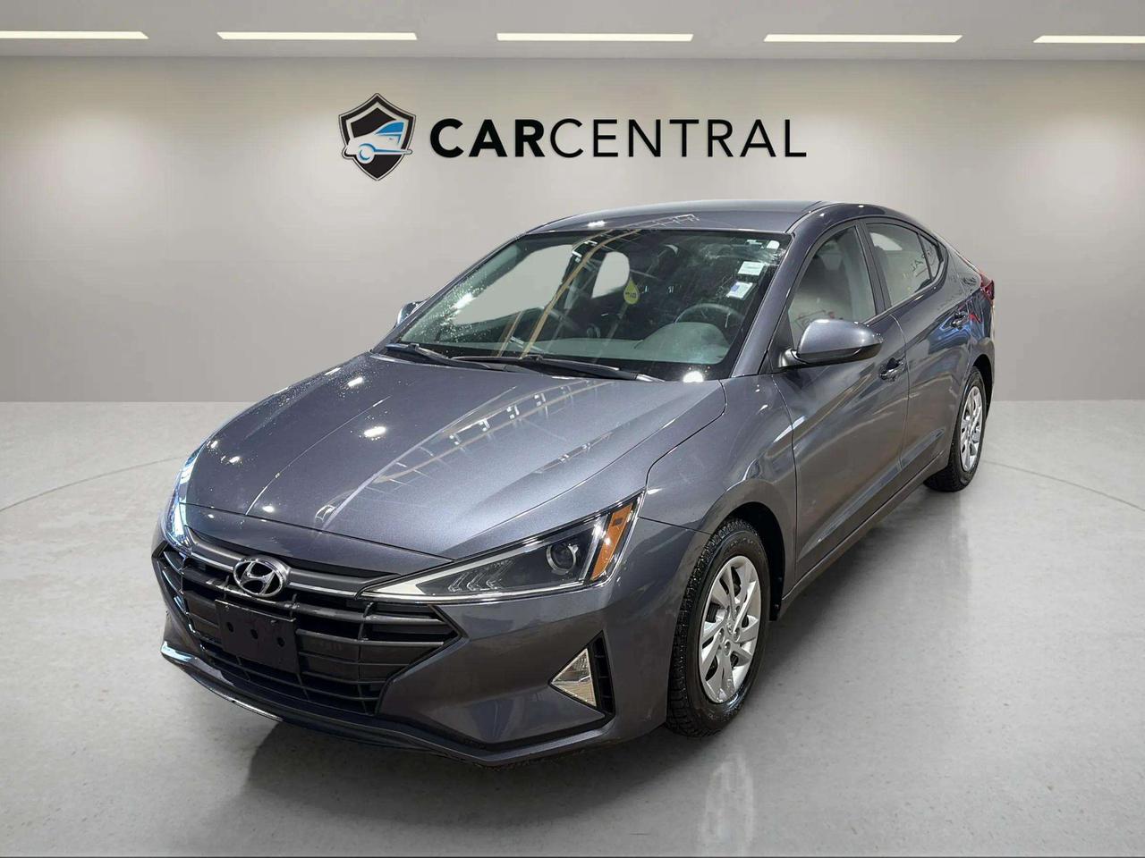 2020 Hyundai Elantra ESSENTIAL | HEATED SEATS | CARPLAY | CLEAN CARFAX Photo