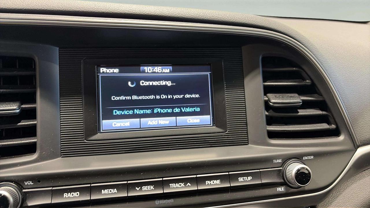 2020 Hyundai Elantra ESSENTIAL | HEATED SEATS | CARPLAY | CLEAN CARFAX Photo