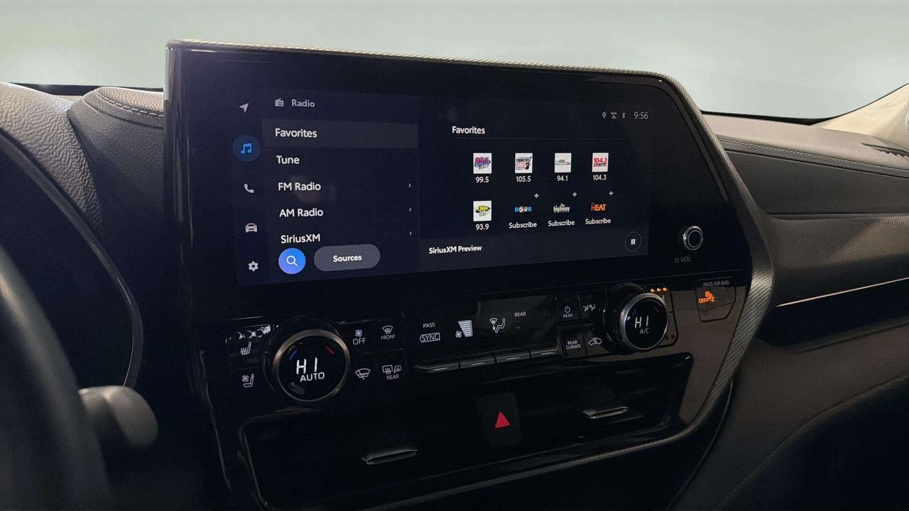 2024 Toyota Highlander PLATINUM | AWD | PANO ROOF | LEATHER | CLEAN CARFA Photo