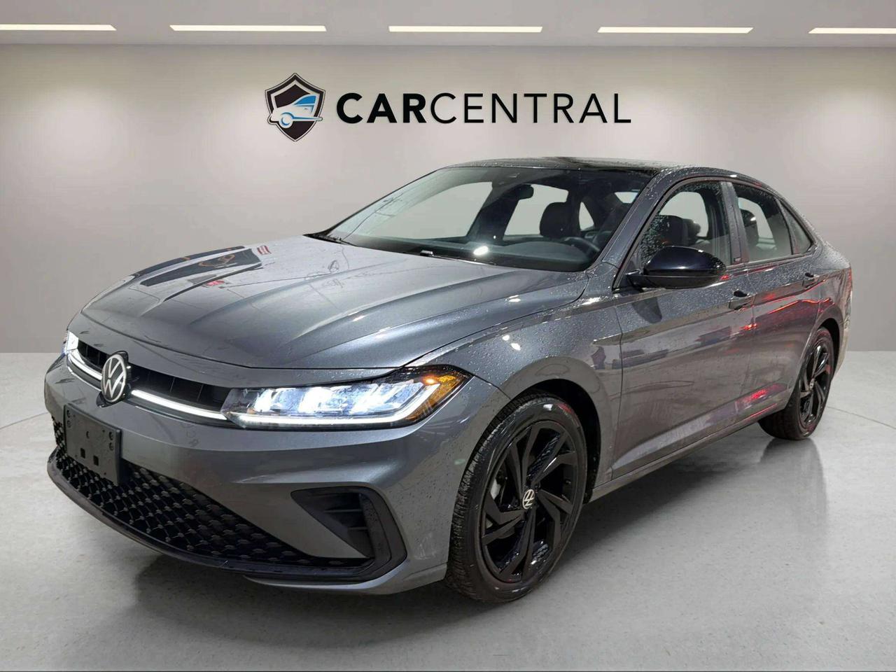 2025 Volkswagen Jetta COMFORTLINE | SPORT | PANO ROOF | BLACK ALLOYS Photo
