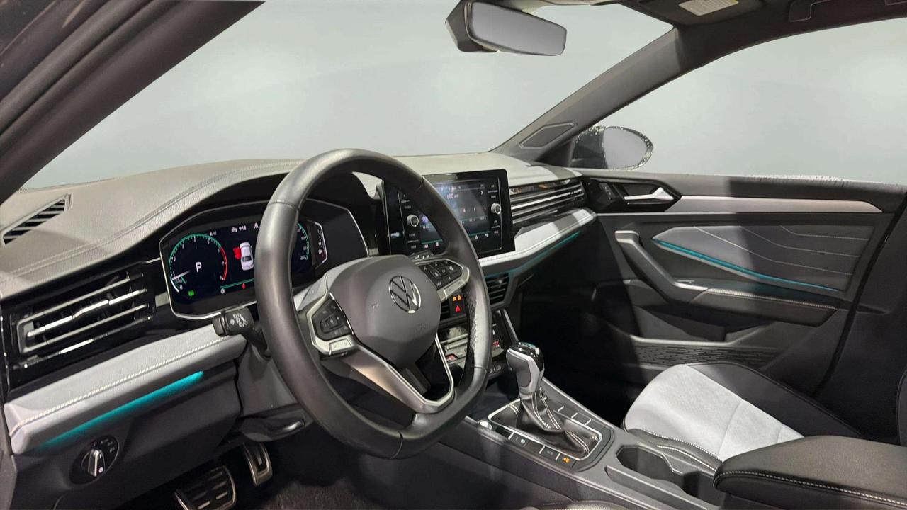 2025 Volkswagen Jetta COMFORTLINE | SPORT | PANO ROOF | BLACK ALLOYS Photo