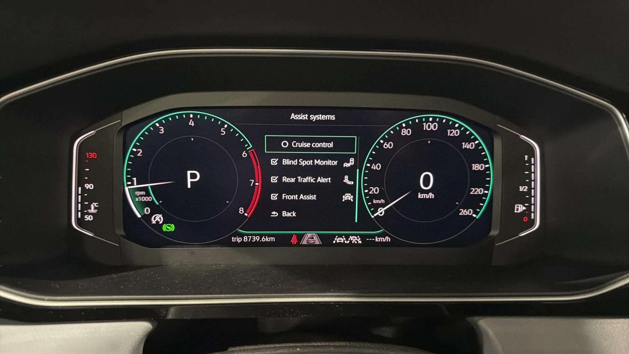 2025 Volkswagen Jetta COMFORTLINE | SPORT | PANO ROOF | BLACK ALLOYS Photo