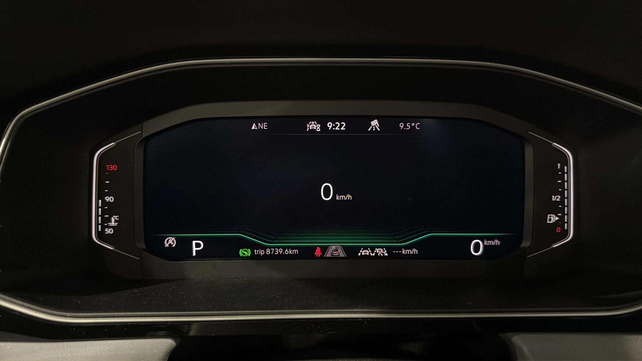 2025 Volkswagen Jetta COMFORTLINE | SPORT | PANO ROOF | BLACK ALLOYS Photo