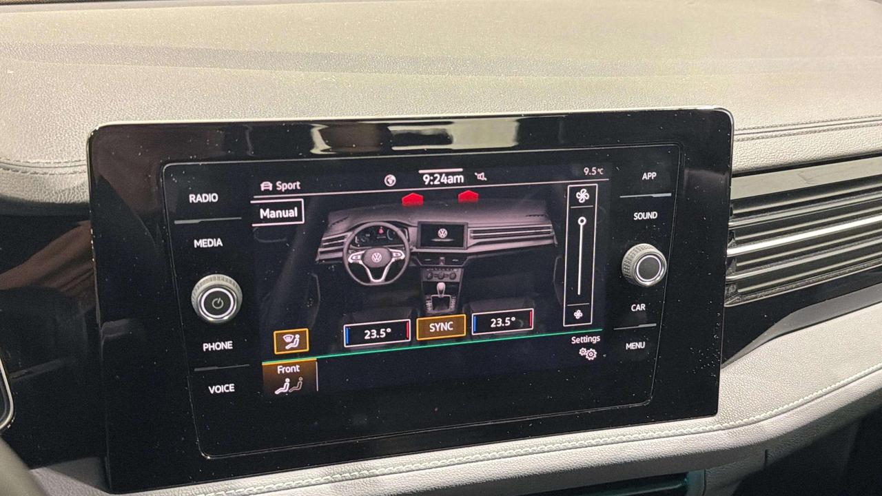 2025 Volkswagen Jetta COMFORTLINE | SPORT | PANO ROOF | BLACK ALLOYS Photo