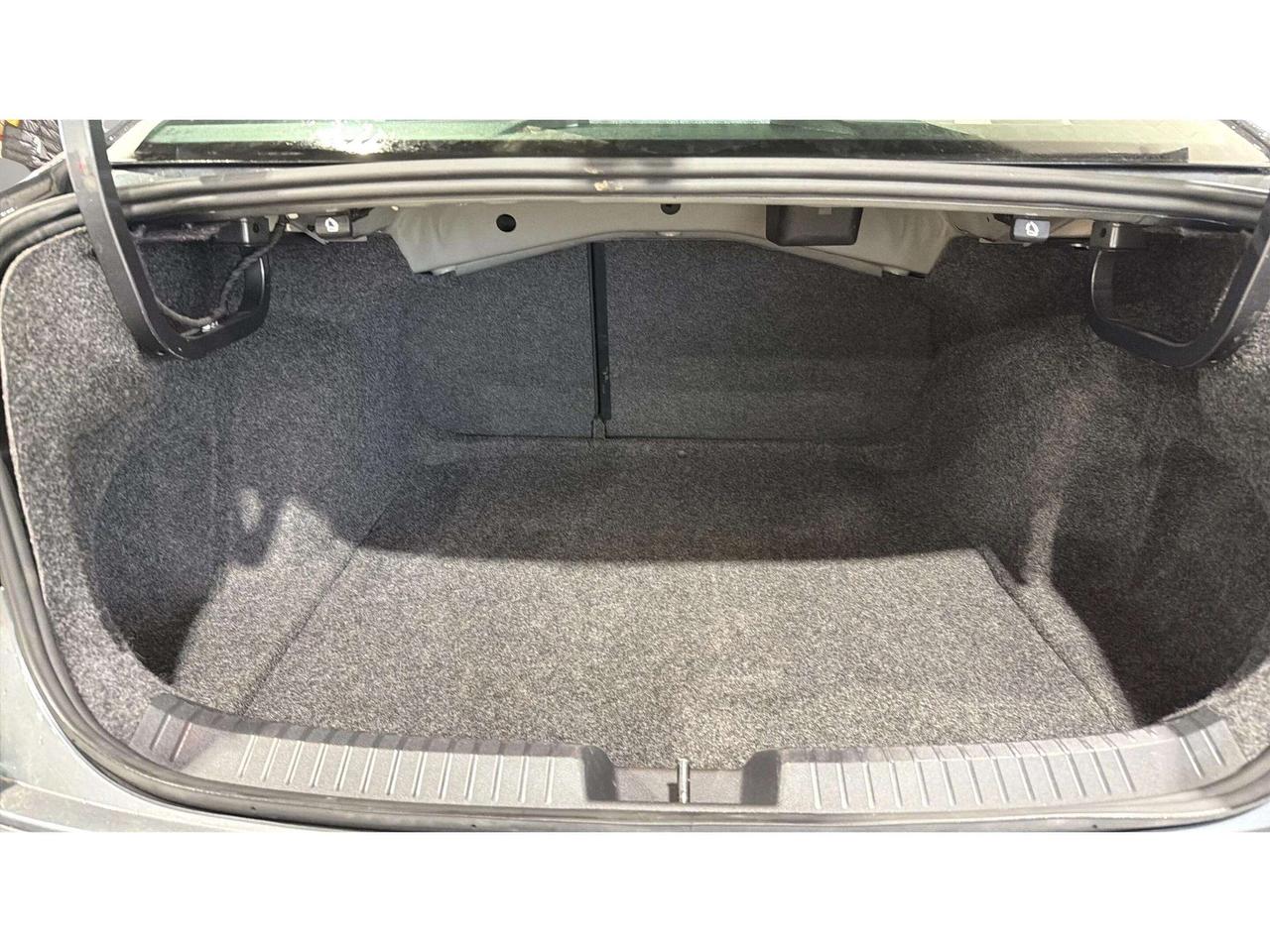 2025 Volkswagen Jetta COMFORTLINE | SPORT | PANO ROOF | BLACK ALLOYS Photo