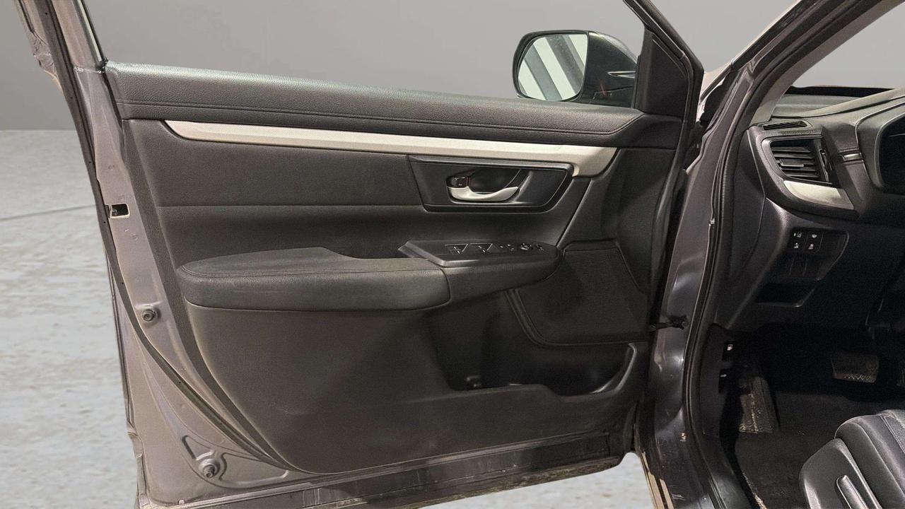 2020 Honda CR-V LX | AWD | CLEAN CARFAX | HTD SEATS| CARPLAY Photo