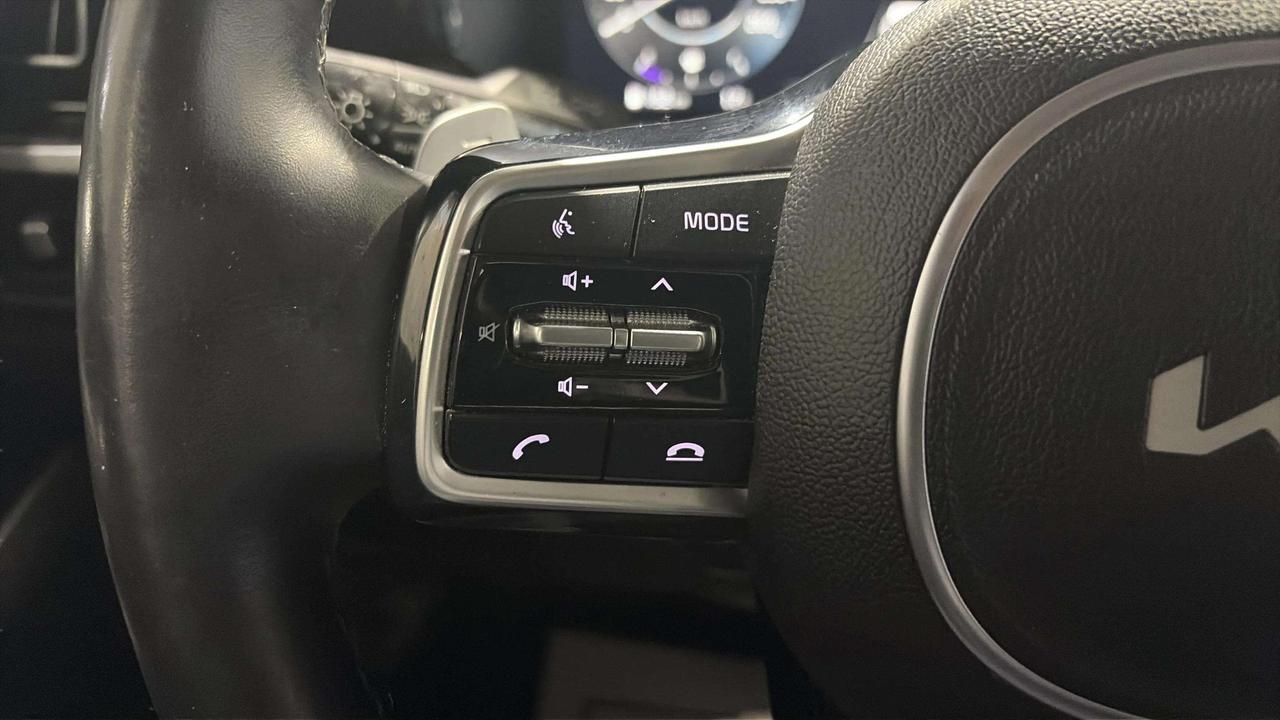 2023 Kia Sorento SX | CLEAN CARFAX| LEATHER | 9 SERVICE| 1 OWNER Photo