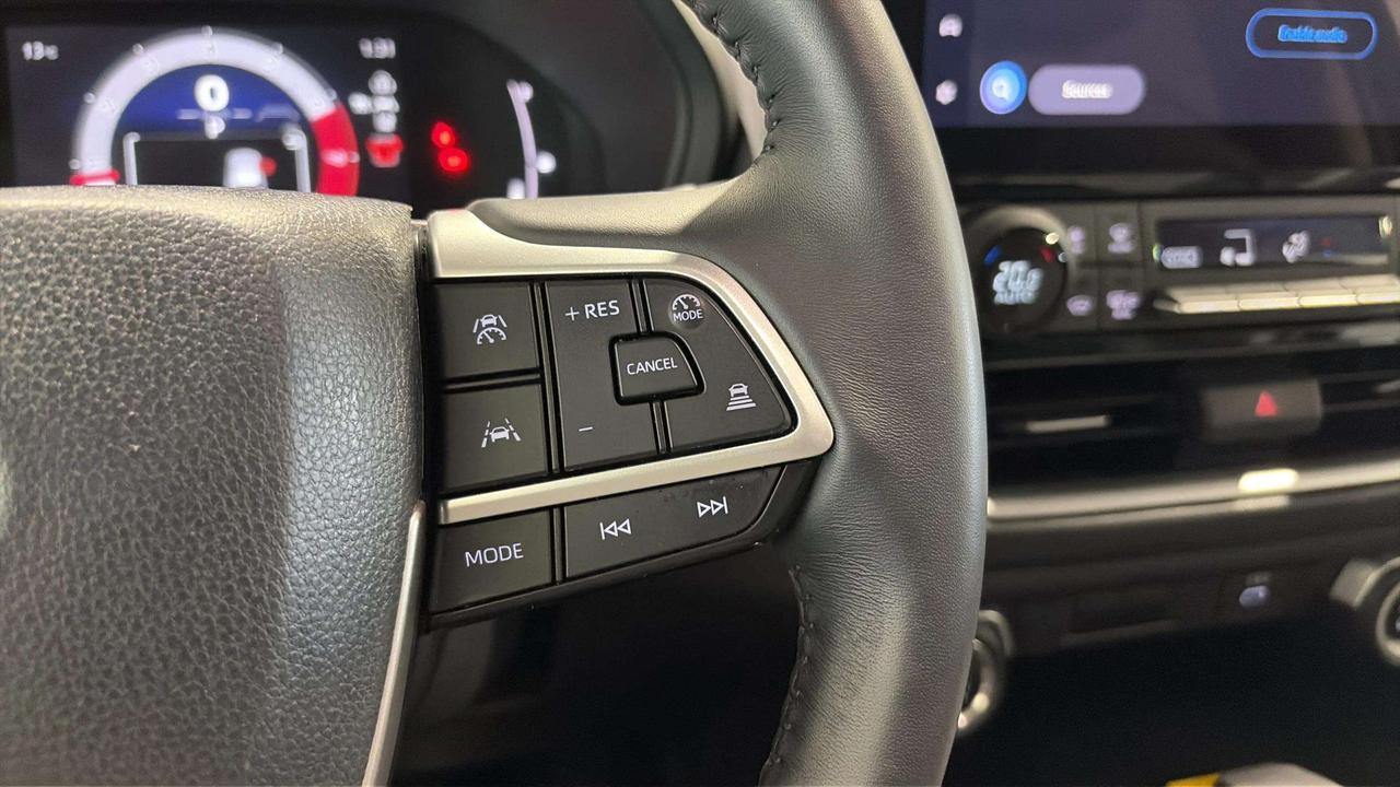 2025 Toyota Grand Highlander XLE | AWD | LEATHER | 8 PASSENGER | CLEAN CARFAX | Photo