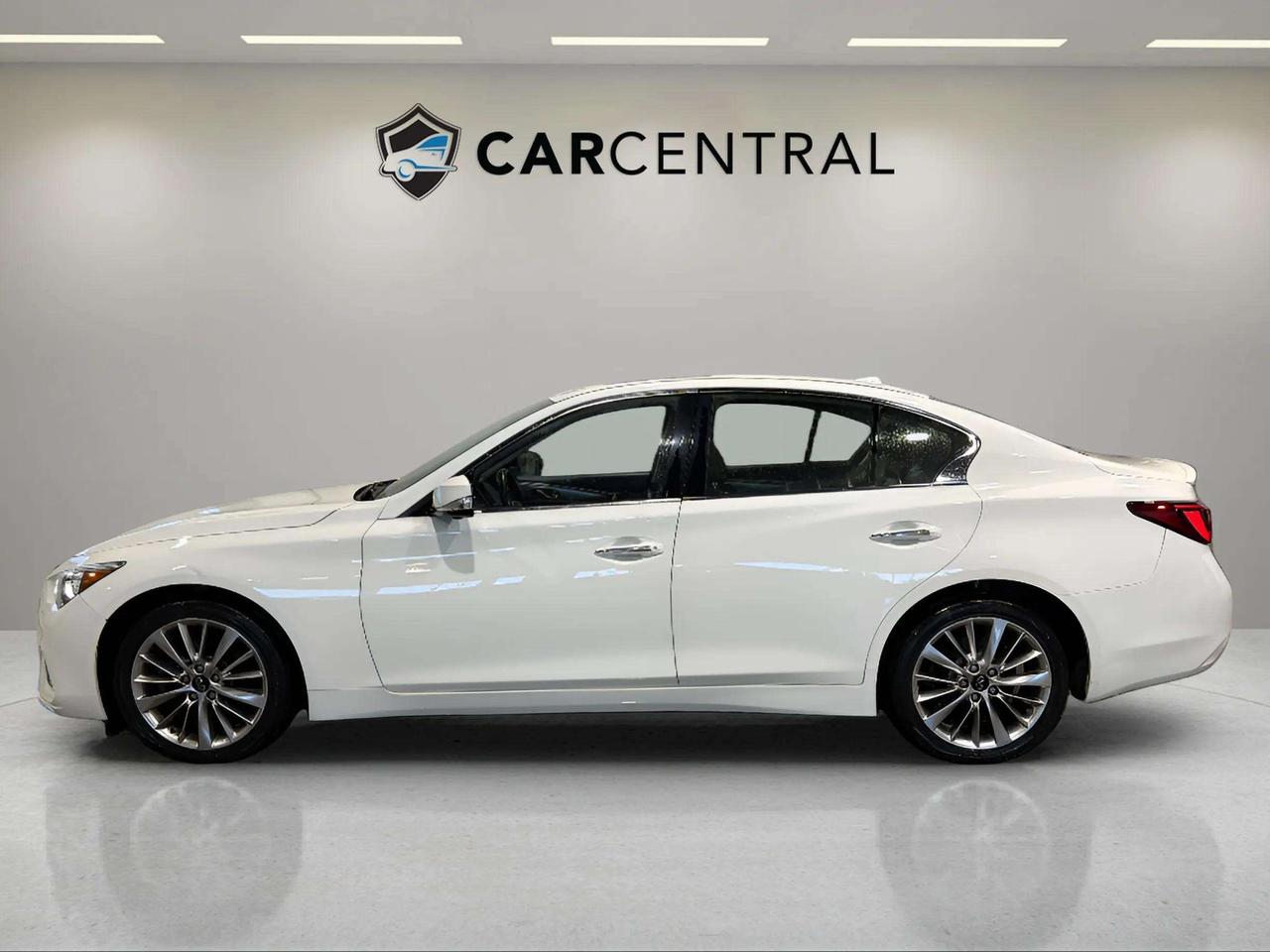2021 Infiniti Q50 LUXE | AWD | LEATHER | SUNROOF | CLEAN CARFAX | Photo