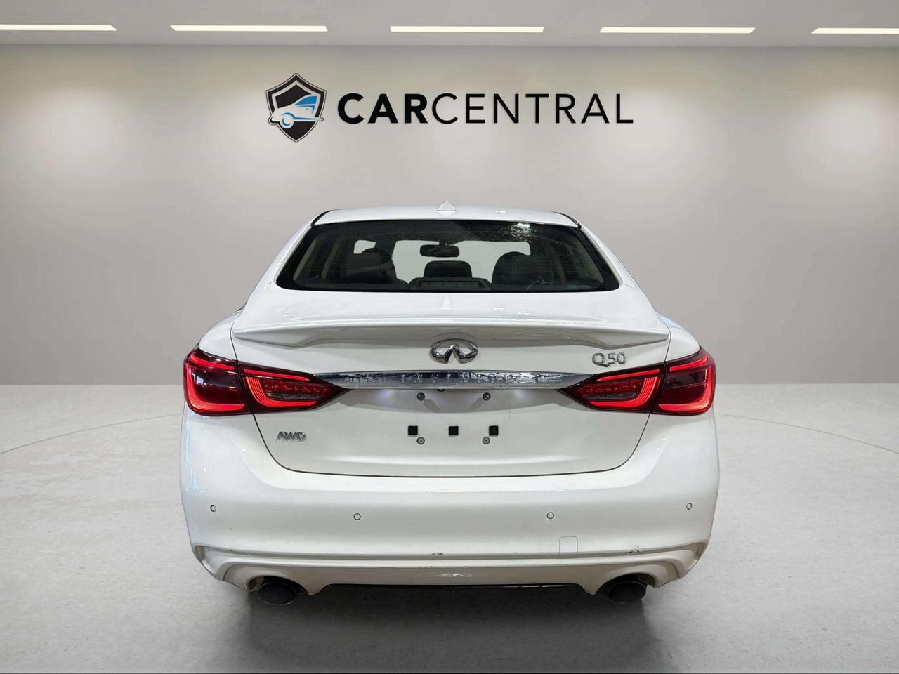 2021 Infiniti Q50 LUXE | AWD | LEATHER | SUNROOF | CLEAN CARFAX | Photo3