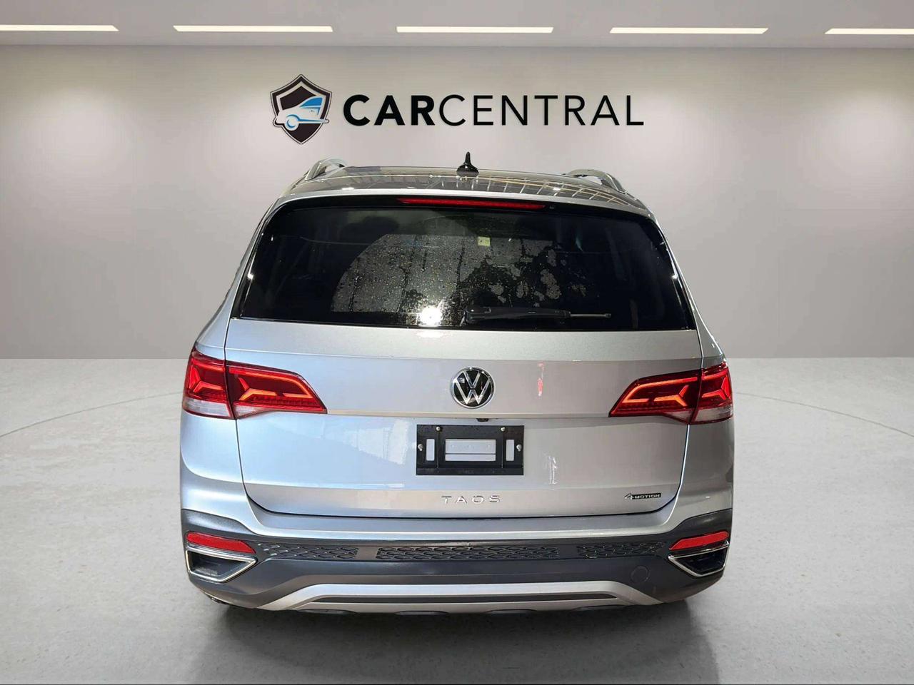2023 Volkswagen Taos COMFORTLINE | PANO ROOF | 1 OWNER | CLEAN CARFAX Photo