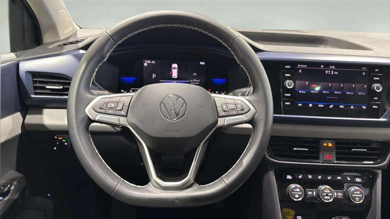 2023 Volkswagen Taos COMFORTLINE | PANO ROOF | 1 OWNER | CLEAN CARFAX Photo
