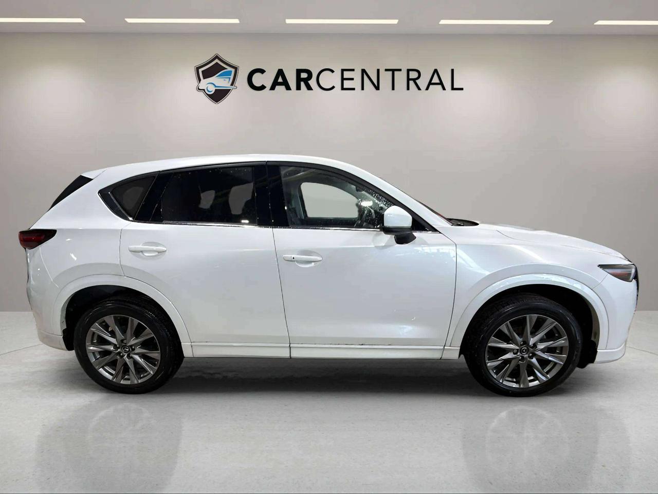 2024 Mazda CX-5 GT | AWD | LEATHER | 1 OWNER | CLEAN CARFAX | Photo