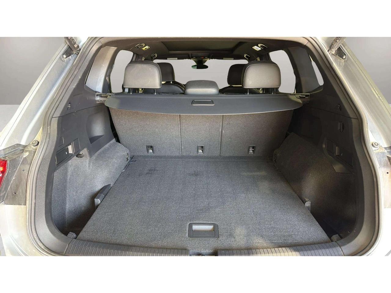 2023 Volkswagen Tiguan COMFORTLINE | R LINE | CLEAN CARFAX| PANO| CARPLAY Photo