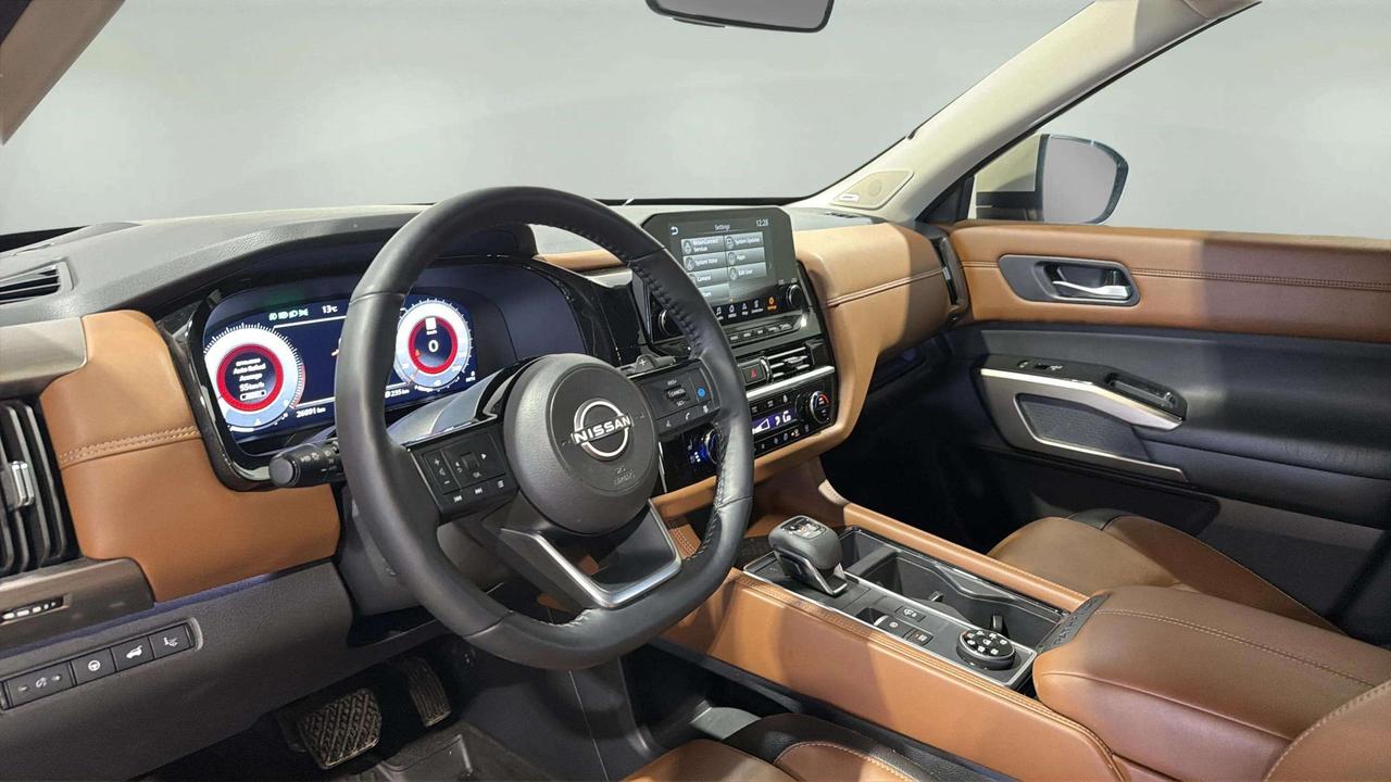 2024 Nissan Pathfinder PLATINUM | 360 | CLEAN CARFAX | PRO PILOT | LOW KM Photo