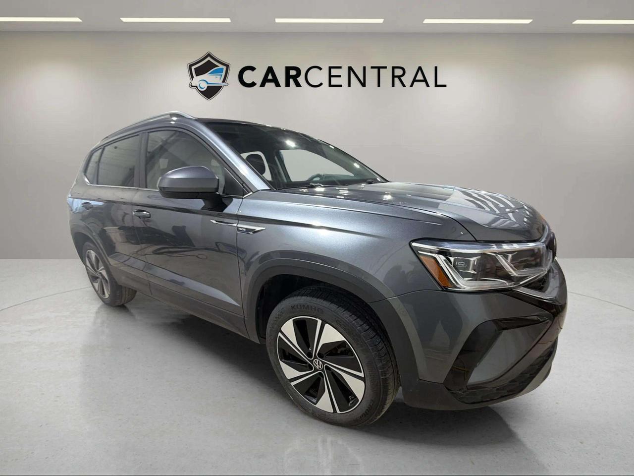 2024 Volkswagen Taos HIGHLINE | CLEAN CARFAX | PANO | CARPLAY | VENT SE Photo