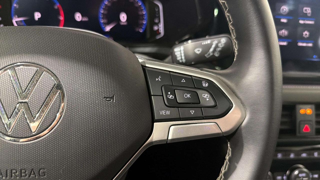 2024 Volkswagen Taos HIGHLINE | CLEAN CARFAX | PANO | CARPLAY | VENT SE Photo