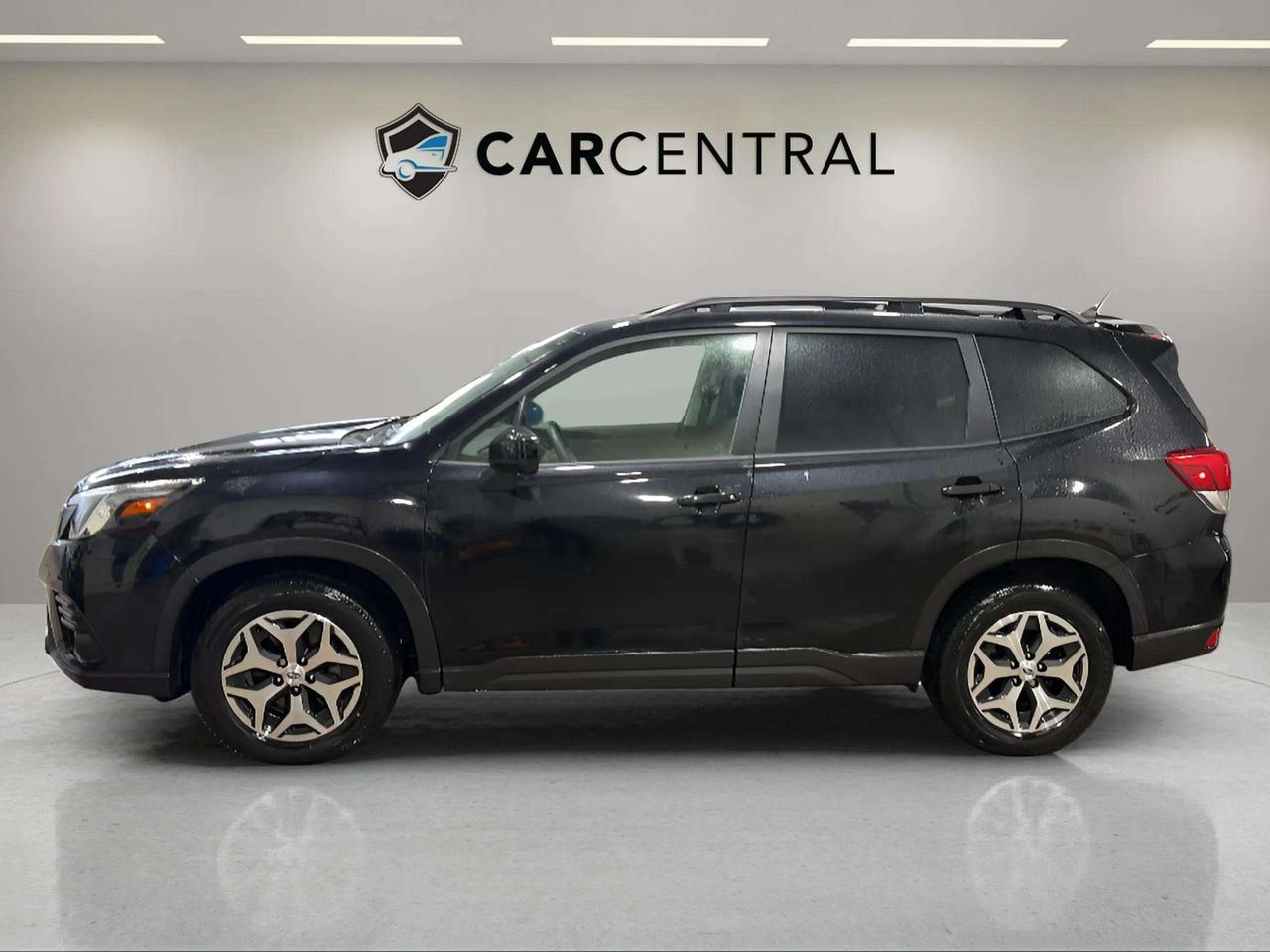2024 Subaru Forester TOURING|CLEAN CARFAX|SUNROOF|LOW KMS|ADAP CRUISE Photo