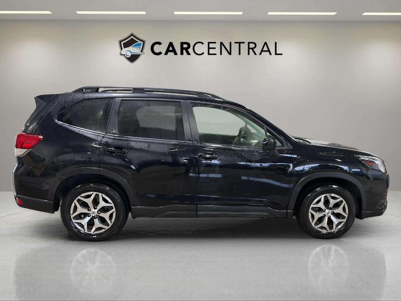 2024 Subaru Forester TOURING|CLEAN CARFAX|SUNROOF|LOW KMS|ADAP CRUISE Photo