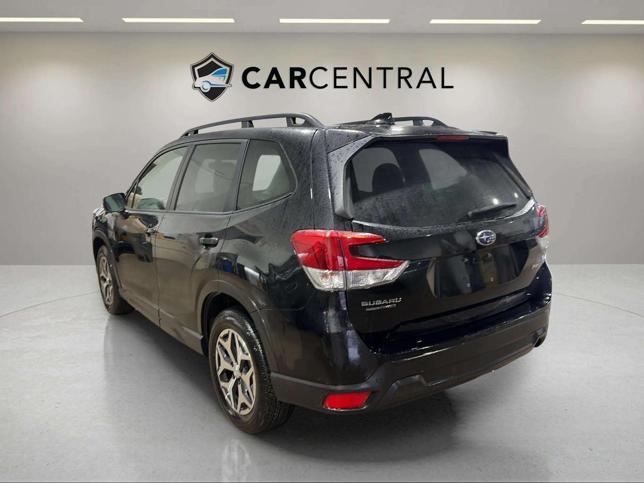 2024 Subaru Forester TOURING|CLEAN CARFAX|SUNROOF|LOW KMS|ADAP CRUISE Photo2