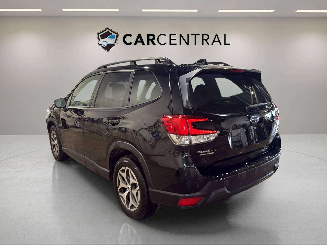 2024 Subaru Forester TOURING|CLEAN CARFAX|SUNROOF|LOW KMS|ADAP CRUISE Photo