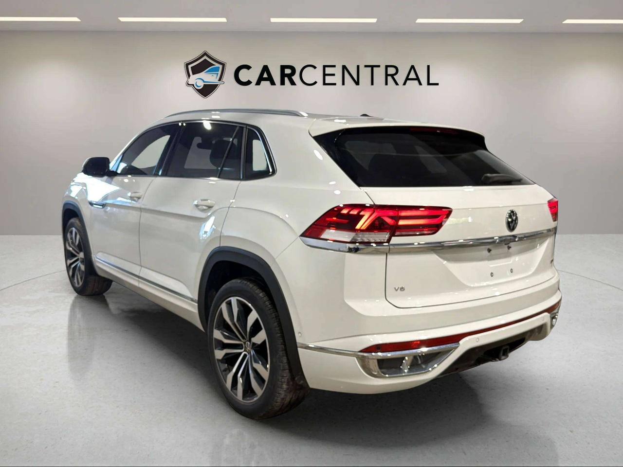 2021 Volkswagen Atlas Cross Sport EXECLINE| CLEAN CARFAX| 360| VENT SEATS| PANO| Photo