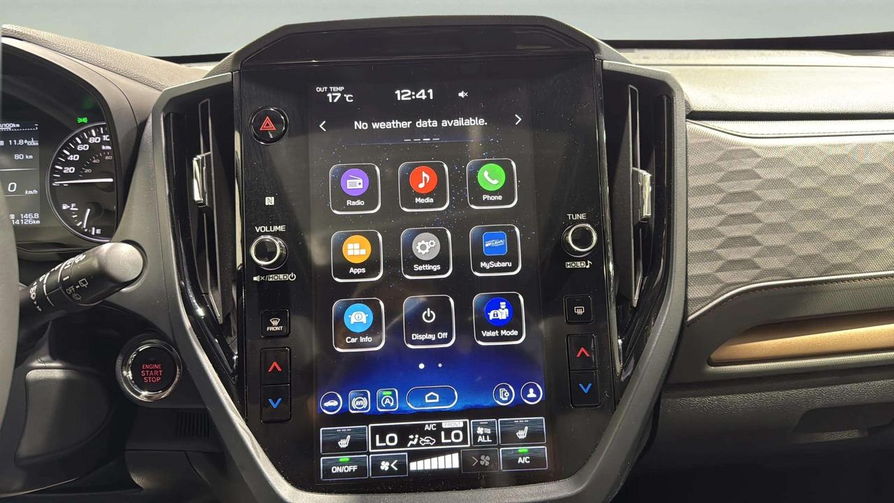 2025 Subaru Forester SPORT |LEATHER| CLEANCARFAX| PANO| CARPLAY Photo