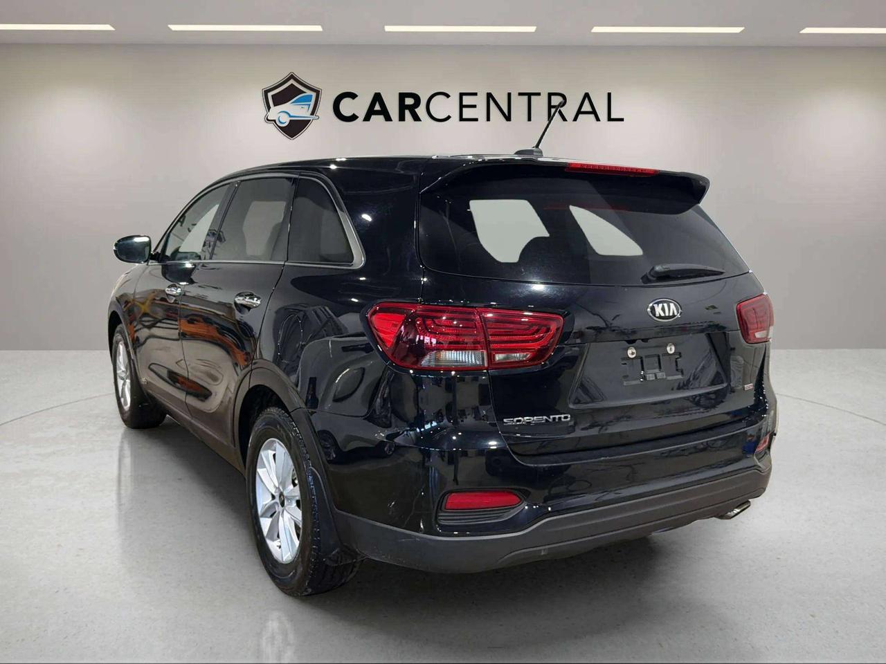 2020 Kia Sorento LX | LOW KMS| CLEAN CARFAX| 1 OWNER | AWD| Photo