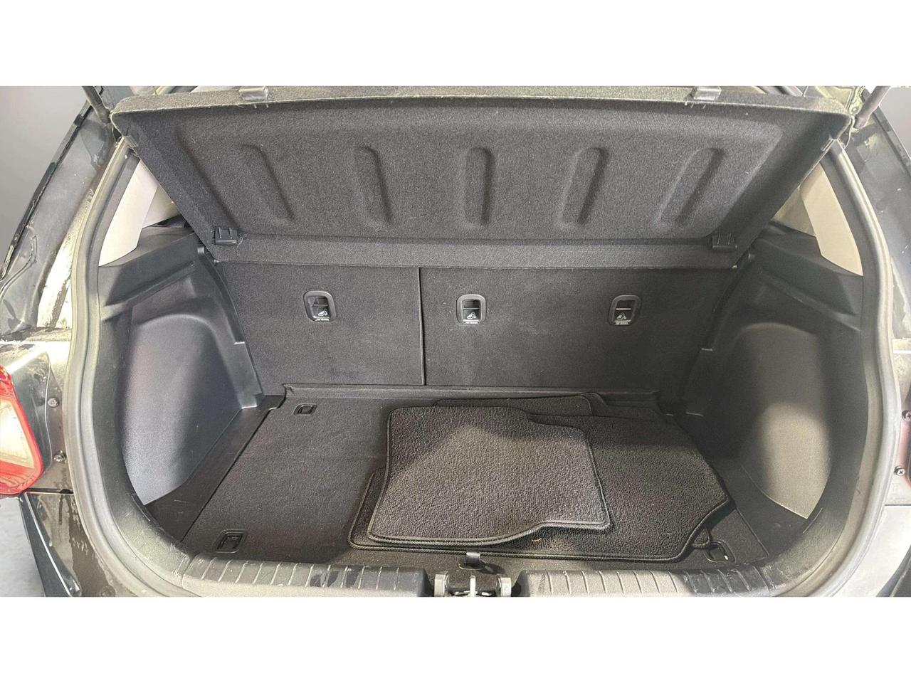 2024 Hyundai Venue PREFERRED | CLEAN CARFAX | LOW KMS|1 OWNER Photo