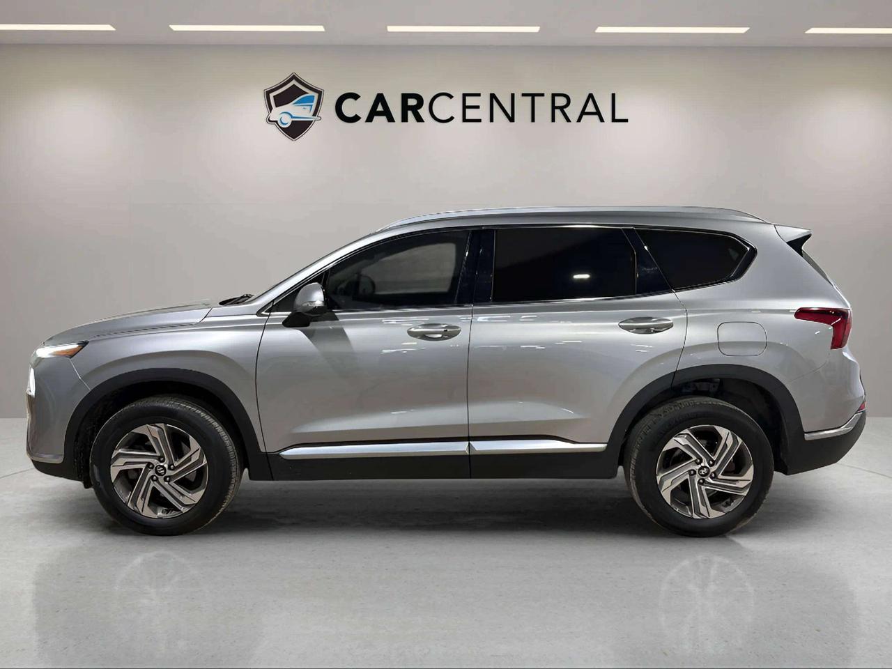 2021 Hyundai Santa Fe PREFERRED| CLEAN CARFAX| HTD SEATS | CARPLAY Photo