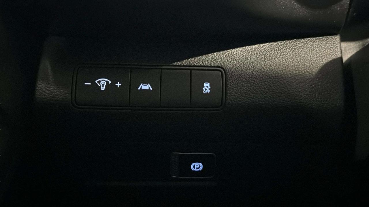 2021 Hyundai Santa Fe PREFERRED| CLEAN CARFAX| HTD SEATS | CARPLAY Photo