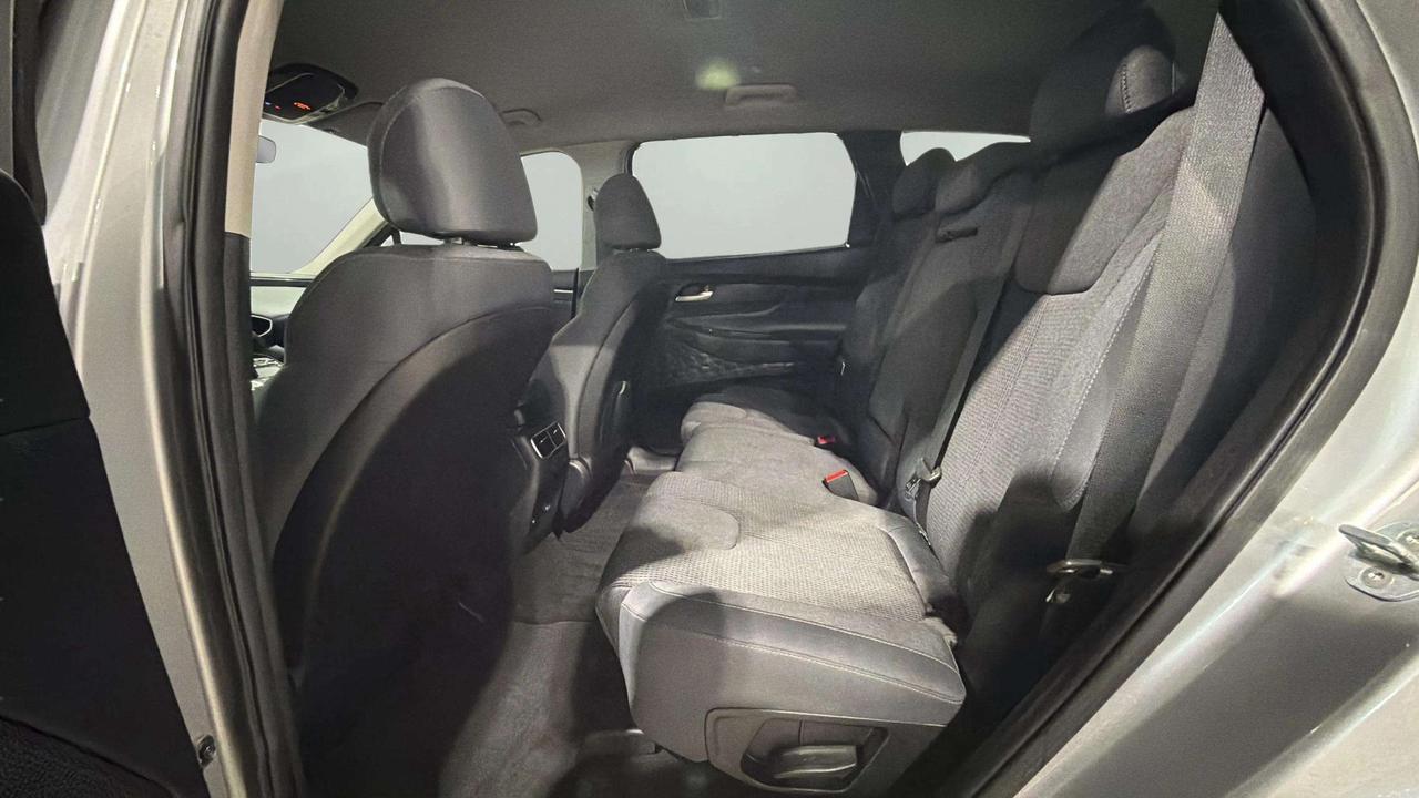2021 Hyundai Santa Fe PREFERRED| CLEAN CARFAX| HTD SEATS | CARPLAY Photo