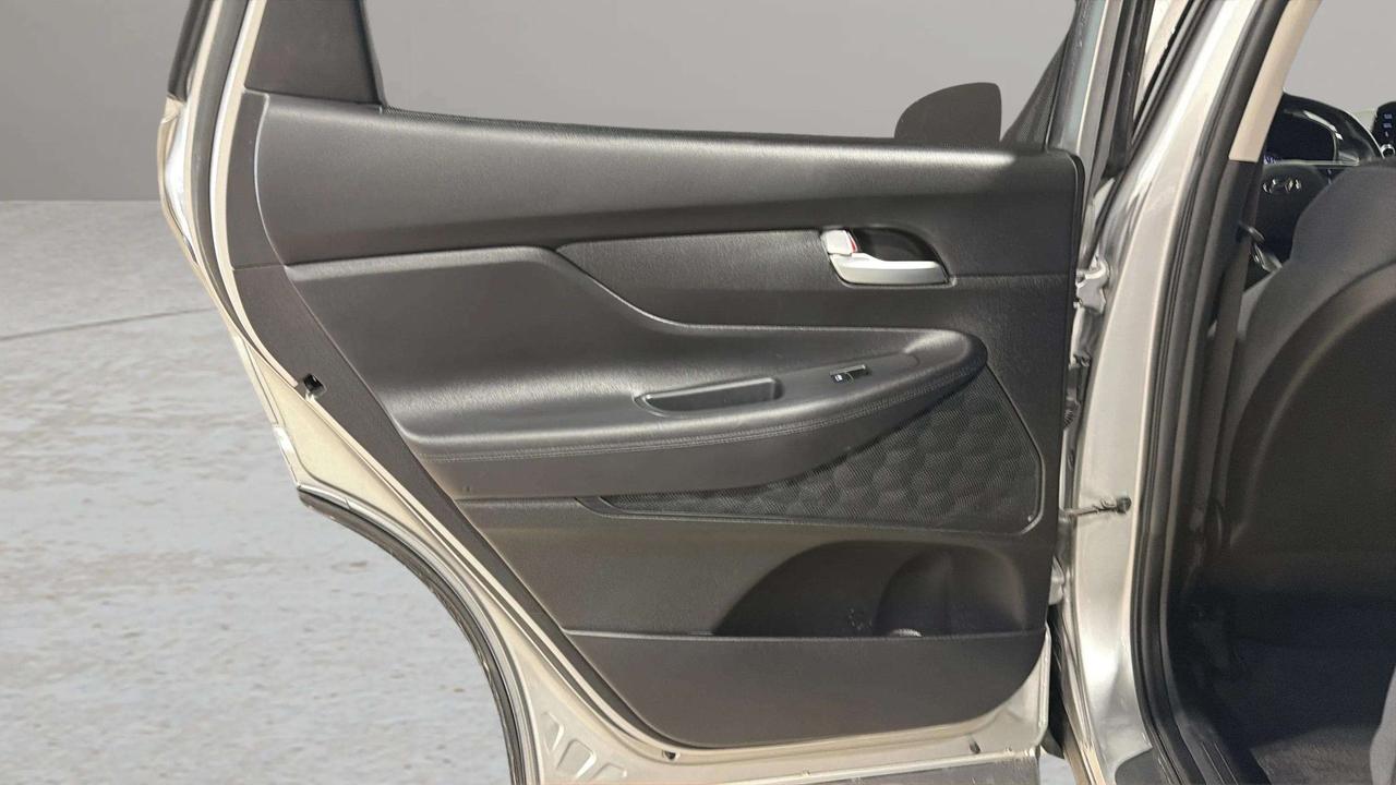 2021 Hyundai Santa Fe PREFERRED| CLEAN CARFAX| HTD SEATS | CARPLAY Photo