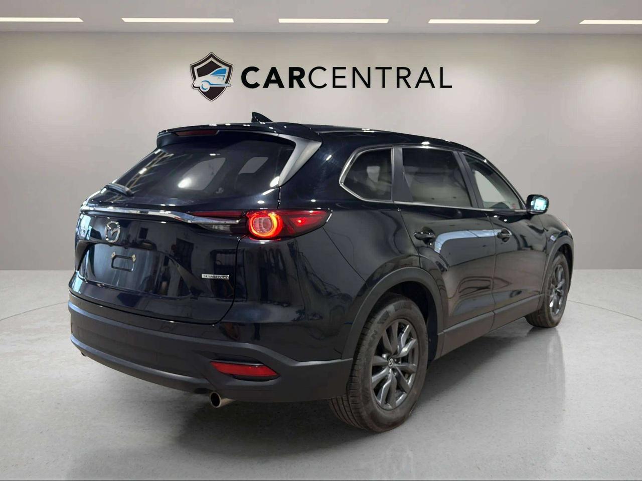 2022 Mazda CX-9 GS | CLEAN CARFAX | 7 SEATS | HTD SEATS| CARPLAY Photo4