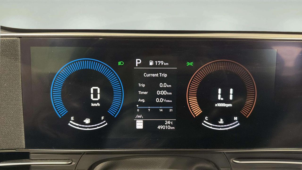 2024 Hyundai KONA PREFERRED | AWD | CLEAN CARFAX| 1 OWNER | CARPLAY Photo