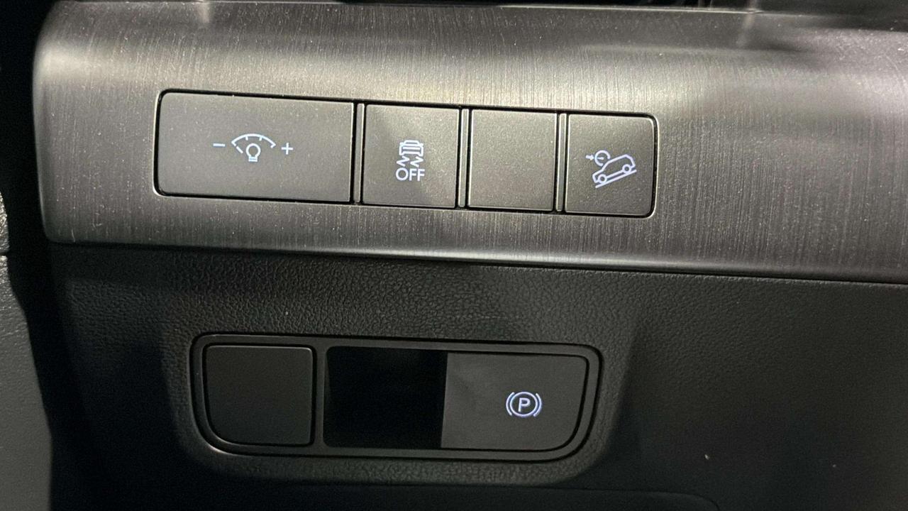 2024 Hyundai KONA PREFERRED | AWD | CLEAN CARFAX| 1 OWNER | CARPLAY Photo