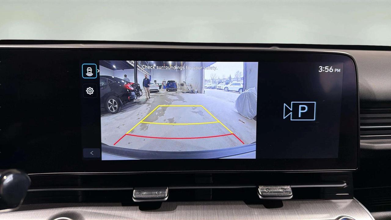 2024 Hyundai KONA PREFERRED | AWD | CLEAN CARFAX| 1 OWNER | CARPLAY Photo