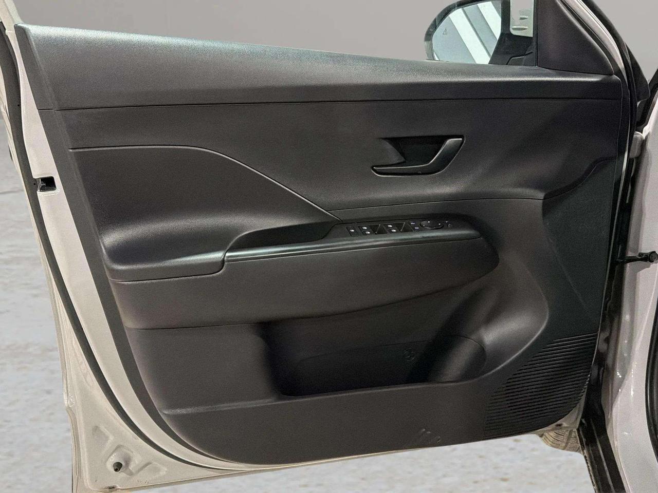2024 Hyundai KONA PREFERRED | AWD | CLEAN CARFAX| 1 OWNER | CARPLAY Photo