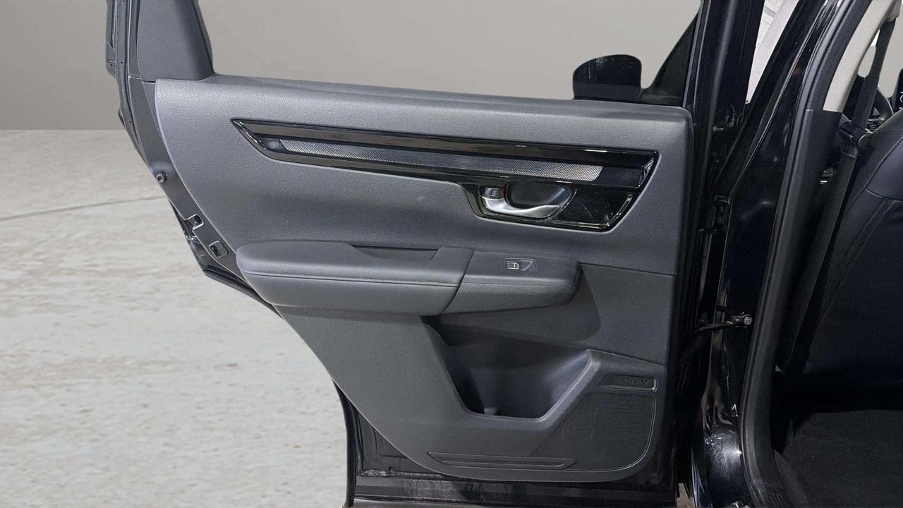 2024 Honda CR-V SPORT | AWD | SUNROOF | CLEAN CARFAX | CARPLAY | Photo
