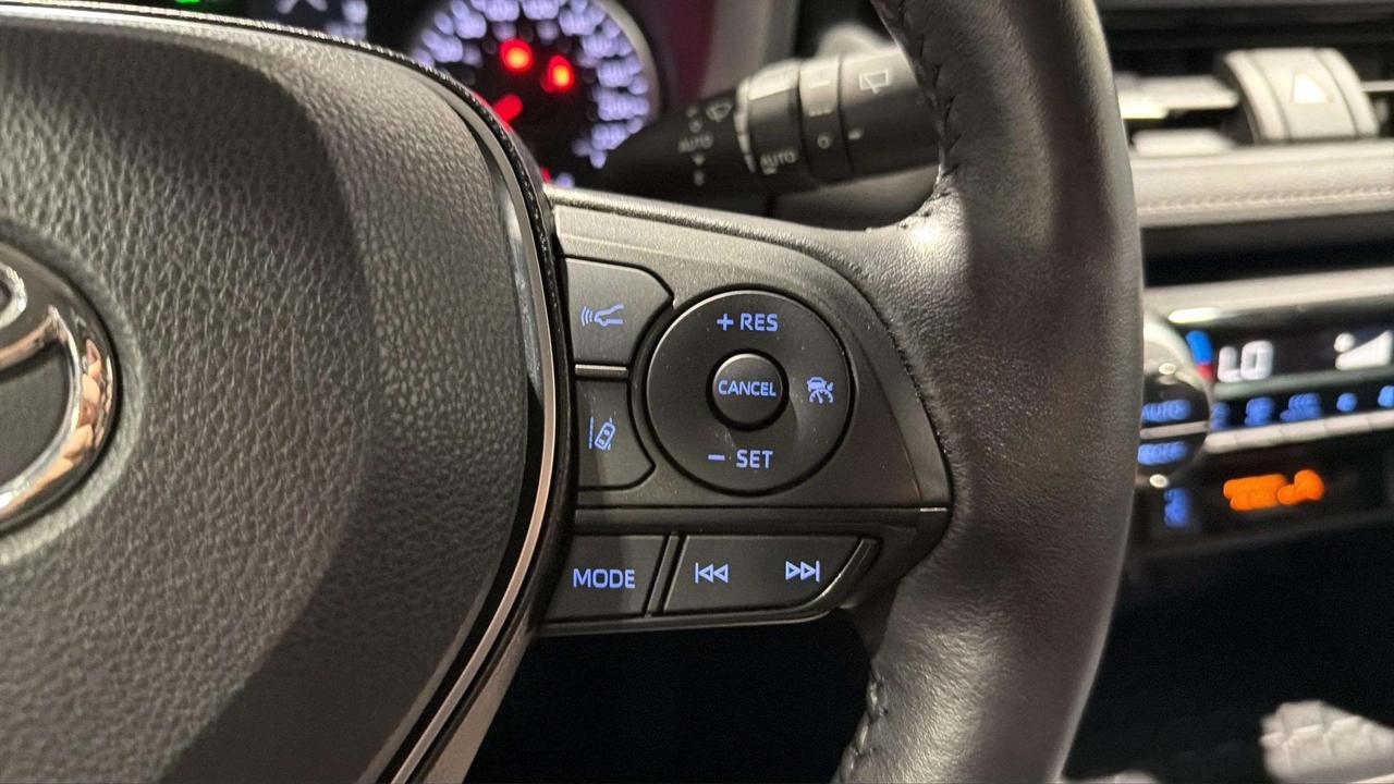 2022 Toyota RAV4 XLE | AWD | SUNROOF | 1 OWNER | CLEAN CARFAX | Photo
