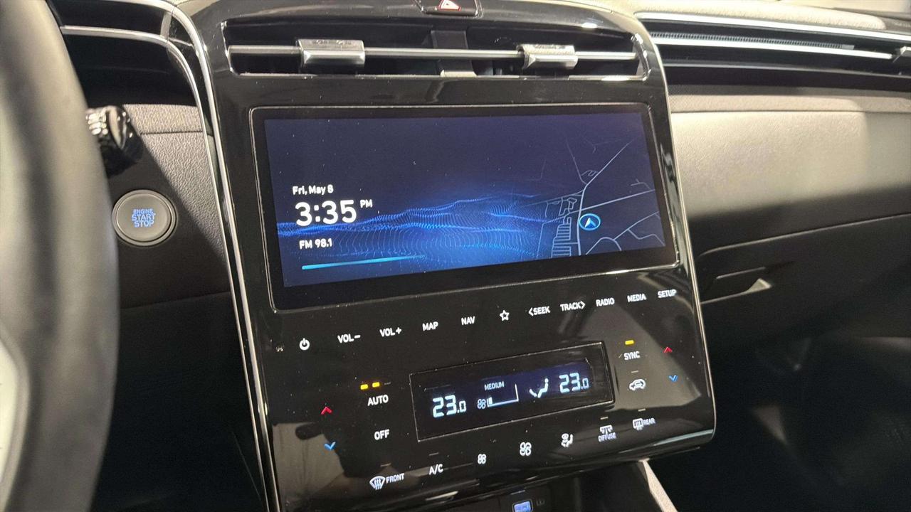 2024 Hyundai Tucson TREND | AWD | LEATHER | PANO ROOF | Photo