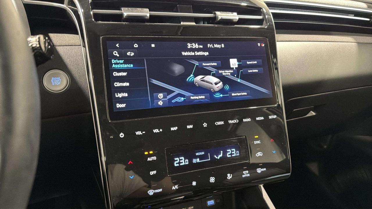 2024 Hyundai Tucson TREND | AWD | LEATHER | PANO ROOF | Photo