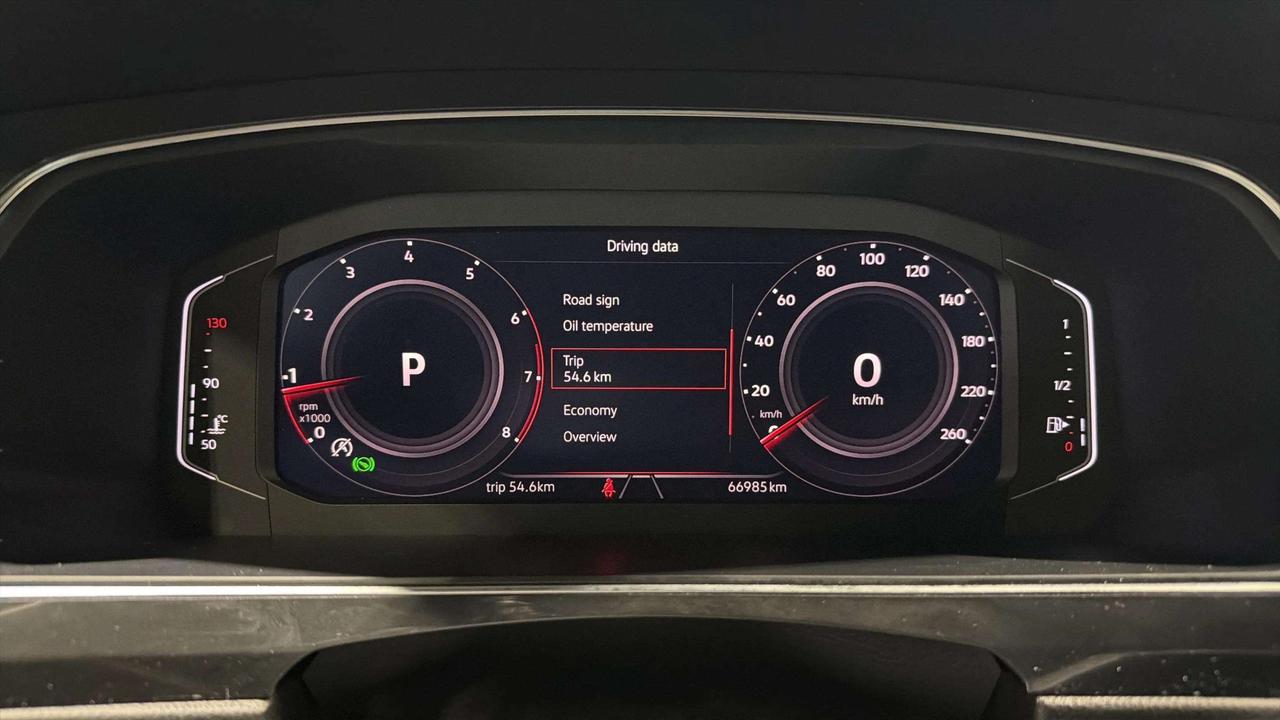 2023 Volkswagen Tiguan HIGHLINE | R-LINE | AWD | LEATHER | CLEAN CARFAX | Photo
