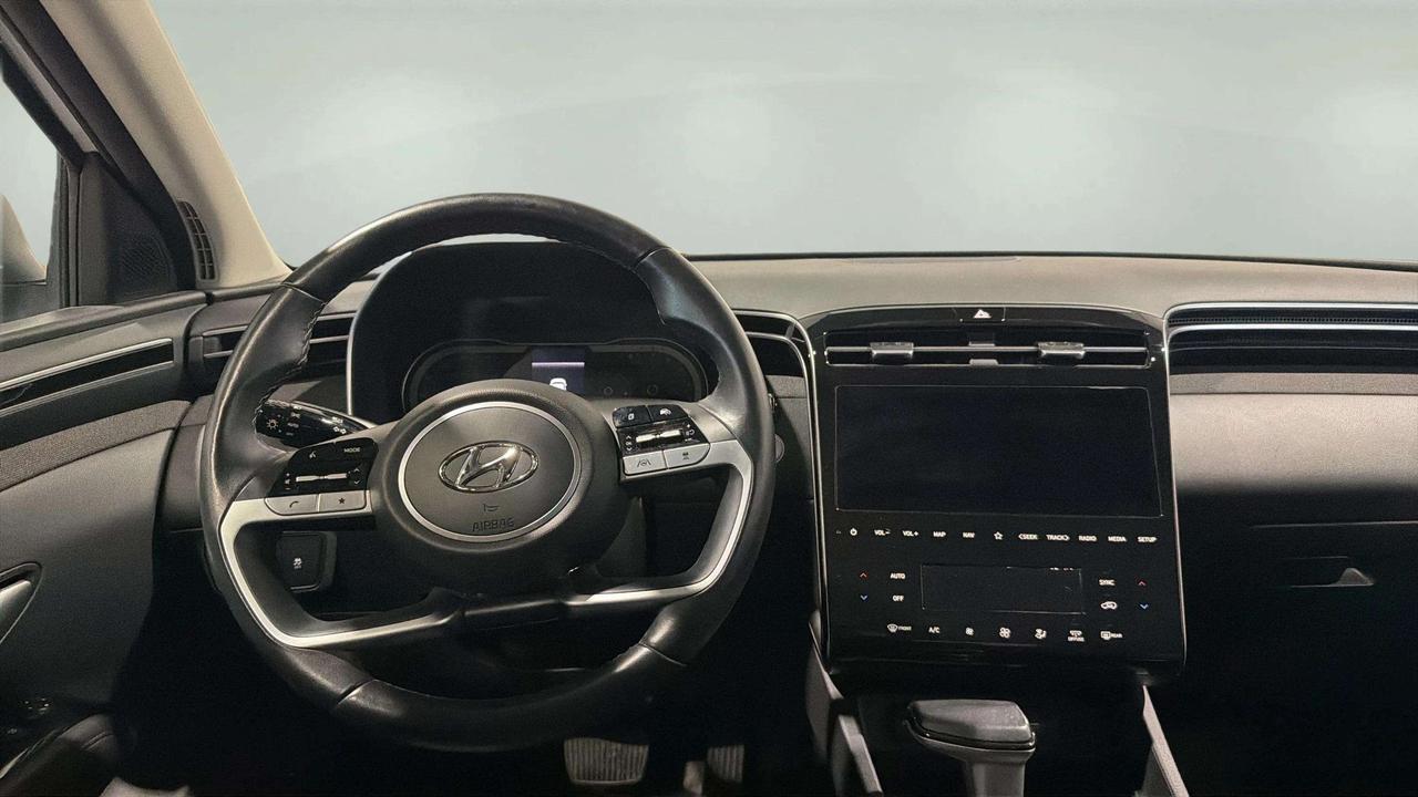 2024 Hyundai Tucson TREND | AWD | LEATHER | ROOF | CLEAN CARFAX | Photo