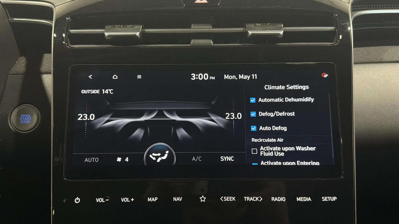 2024 Hyundai Tucson TREND | AWD | LEATHER | ROOF | CLEAN CARFAX | Photo