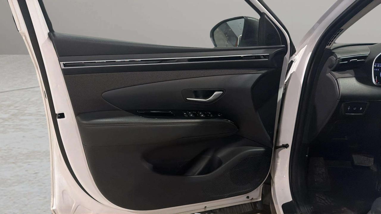 2024 Hyundai Tucson TREND | AWD | LEATHER | ROOF | CLEAN CARFAX | Photo