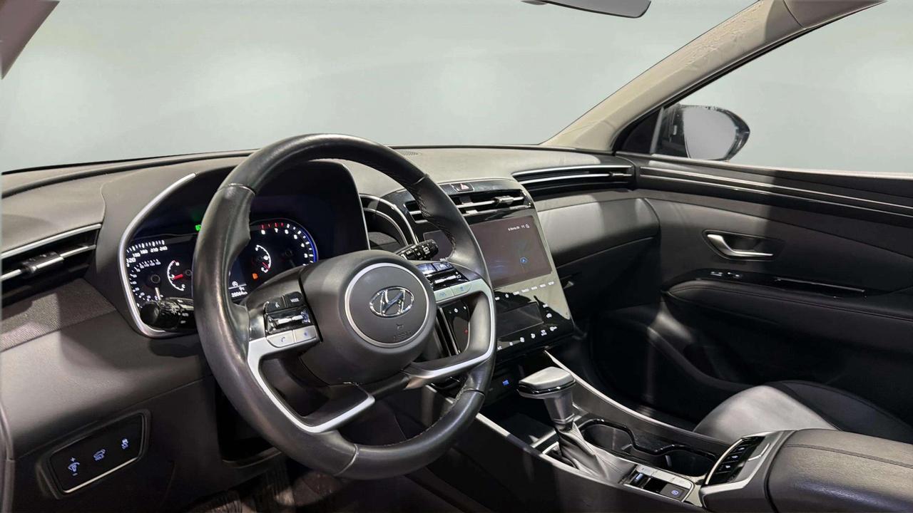 2024 Hyundai Tucson TREND | AWD | LEATHER | ROOF | CLEAN CARFAX | Photo